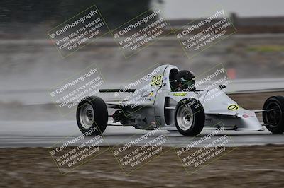 media/Nov-15-2025-CalClub SCCA (Sat) [[7bfa5a7151]]/Race/Group 2/